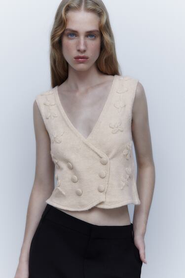 Image 0 of EMBROIDERED KNIT VEST from Zara