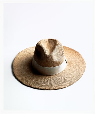 Image 0 of HAT WITH BAND from Zara