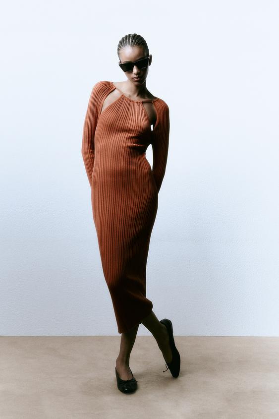 Image 0 of CUT OUT SHOULDERS KNIT DRESS from Zara