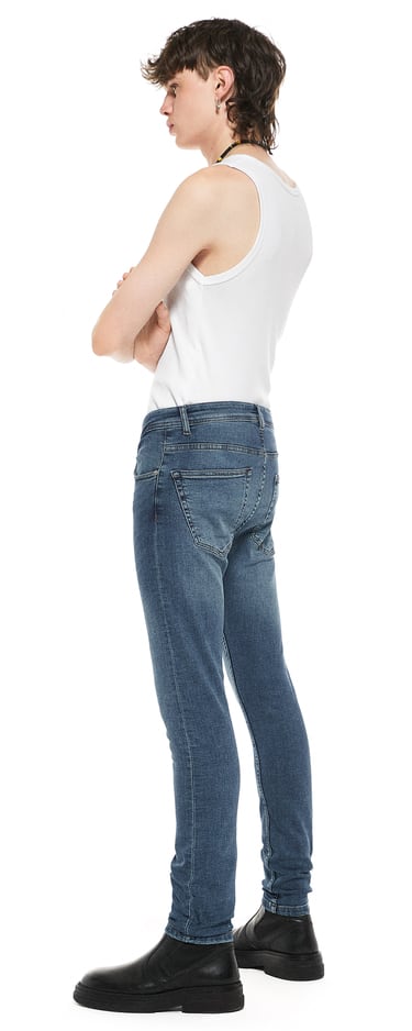 SKINNY FIT JEANS