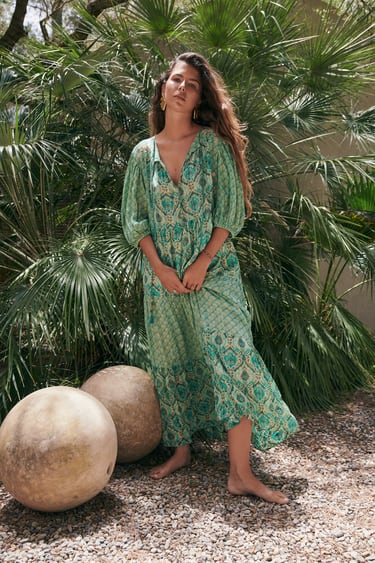 Image 0 of LONG PRINTED DRESS from Zara