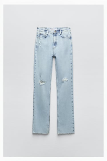 Image 0 of HIGH RISE FLARED SLIM FIT Z1975 JEANS from Zara