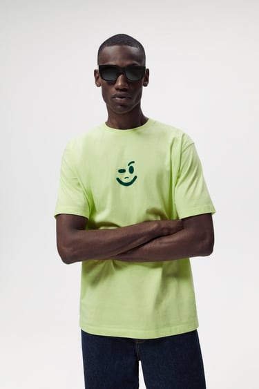 Image 0 of SMILE PRINT T-SHIRT from Zara