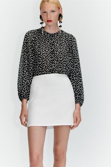 Image 0 of FLOWING POLKA DOT BLOUSE from Zara