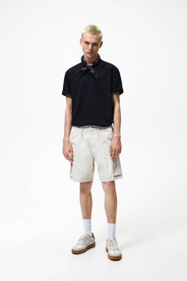 Image 0 of RELAXED FIT CARGO BERMUDA SHORTS from Zara