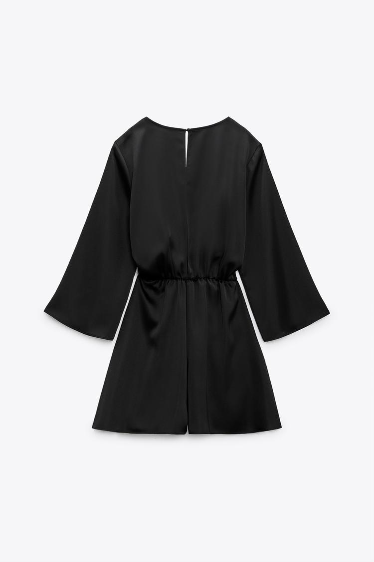 Εικόνα 1 του ΟΛΟΣΩΜΗ ΦΟΡΜΑ ΣΑΤΙΝΕ ΜΕ ΑΠΛΙΚΕ ΚΡΙΚΟΥΣ από Zara