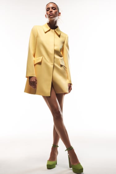 Image 0 of SATIN COAT WITH FLAPS from Zara