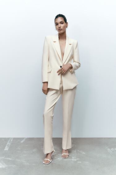 Image 0 of BUTTONED TAILORED BLAZER from Zara