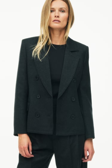 Image 0 of WOOL BLAZER LIMITED EDITION from Zara