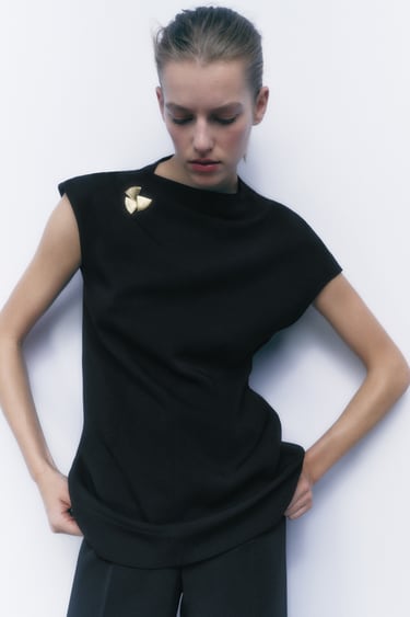 Image 0 of DRAPED TOP WITH GOLD BUTTON from Zara