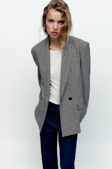 Image 0 of OVERSIZE HOUNDSTOOTH DOUBLE-BREASTED BLAZER from Zara