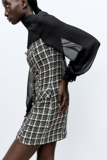 Image 0 of CONTRAST TEXTURED DRESS from Zara