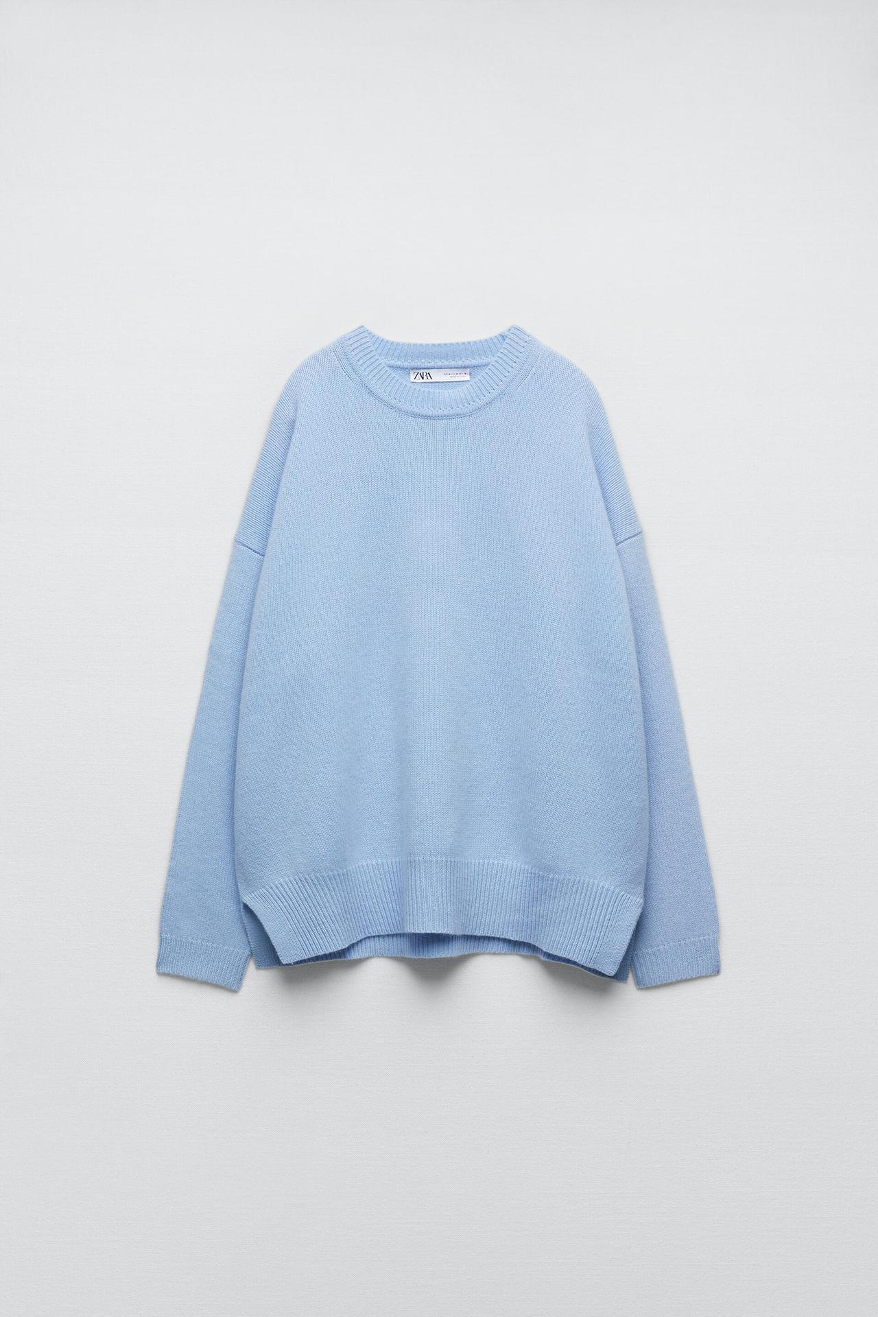 Zara light blue sweater made of 100% cashmere. Featuring a relaxed fit, round neck and long sleeves. Ribbed collar, cuff and hem. Split hem detail.