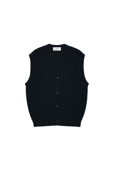 Image 0 of WOOL AND ALPACA KNIT VEST from Zara