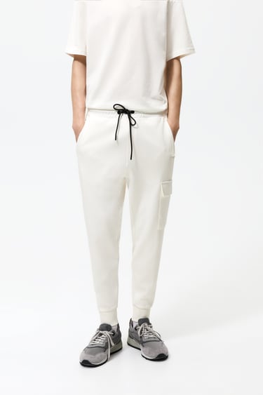Image 0 of CARGO JOGGING TROUSERS from Zara