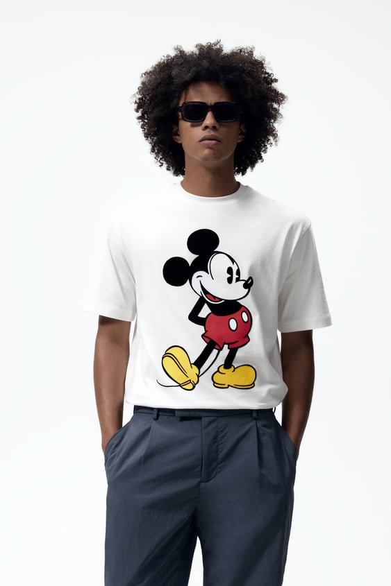 Oak tree lotus Can not Round neck T-shirt with short sleeves. Front Mickey Mouse © Disney print. -  Oyster White | ZARA United States