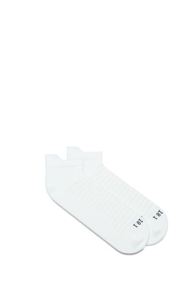 Image 0 of WORKOUT SOCKS from Zara