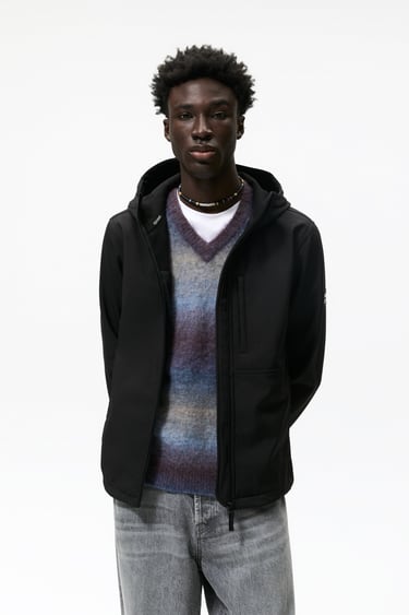 ภาพ 0 จาก เสื้อแจ็กเก็ตผ้าเทคนิคมีฮู้ด จาก Zara