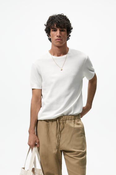 Image 0 of TEXTURED KNIT T-SHIRT from Zara