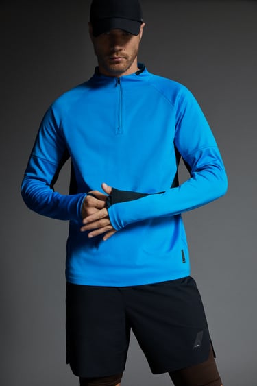 Image 0 of TECHNICAL EXERCISE POLO SHIRT from Zara