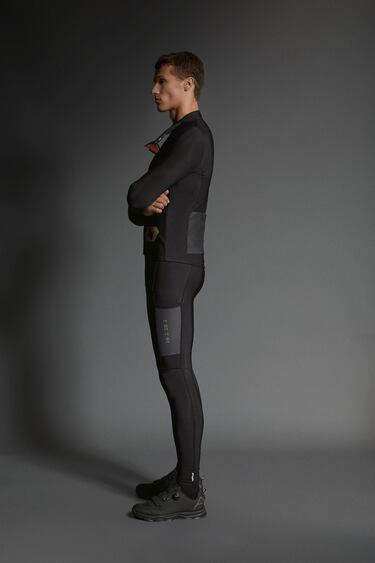 ZARA的图片 0 名称MTB 系列科技布料騎行運動衫