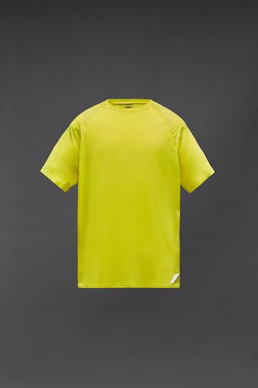 Image 0 of TRAINING TECHNICAL T-SHIRT from Zara