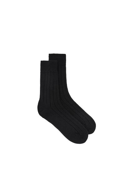 Image 0 of SYNTHETIC WOOL RIBBED SOCKS from Zara