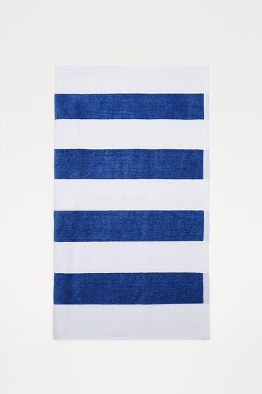 Image 0 of STRIPED TOWEL from Zara
