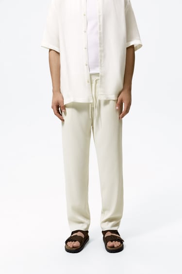 Image 0 of PLEATED TROUSERS from Zara