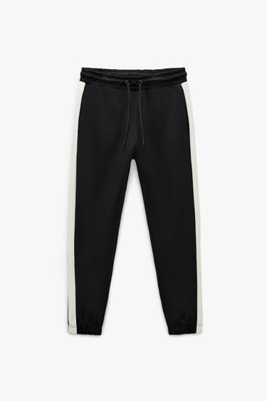 JOGGING TROUSERS WITH STRIPE DETAIL