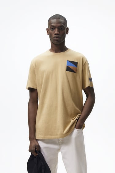 Image 0 of FLAG PRINT T-SHIRT from Zara