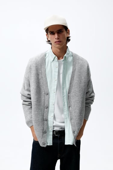 Image 0 of TEXTURED CARDIGAN from Zara