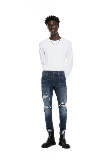 Image 0 of RIPPED SKINNY JEANS from Zara