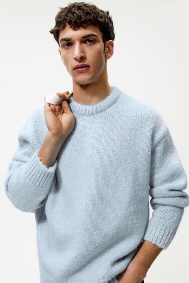 Image 0 of TEXTURED SWEATER from Zara