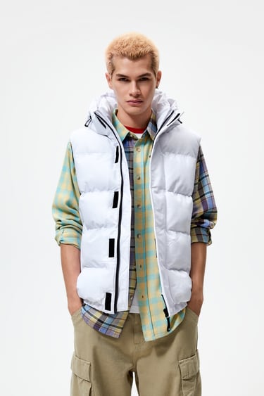 Image 0 of QUILTED GILET WITH HOOD from Zara