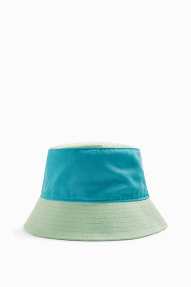 Image 0 of COLOUR BLOCK BUCKET HAT from Zara