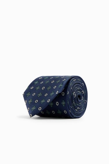 Image 0 of TIE WITH A GEOMETRIC PRINT from Zara