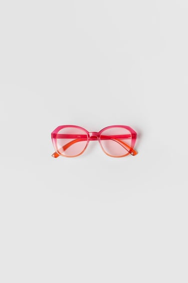 Image 0 of OMBRÉ SUNGLASSES from Zara