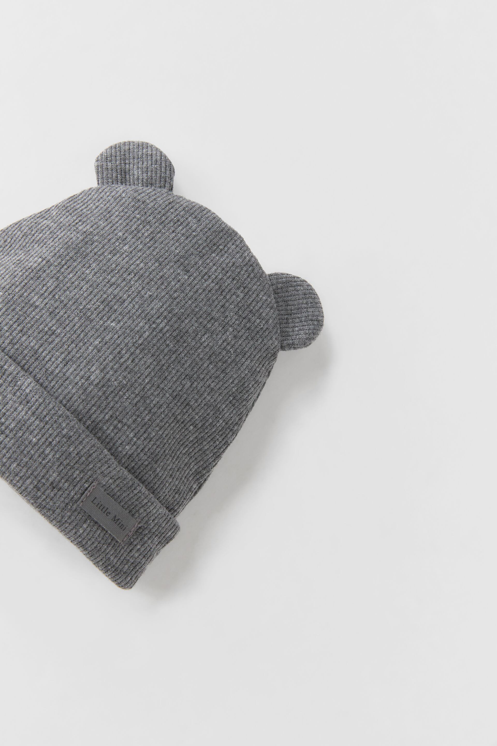 BABY/ RIBBED BEANIE WITH LABEL