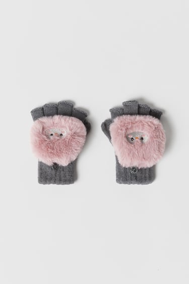 Image 0 of BABY/ FAUX FUR PENGUIN MITTENS from Zara