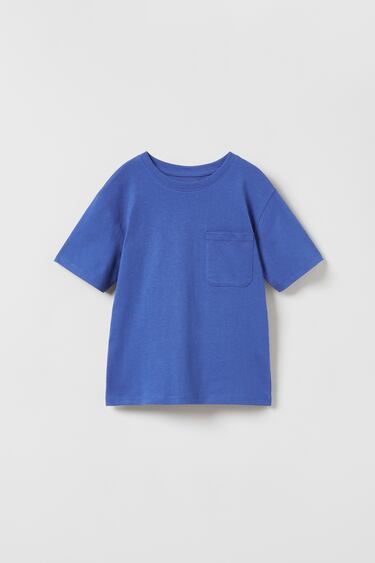 Image 0 of PLAIN T-SHIRT WITH POCKET from Zara