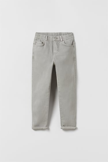 Image 0 of BALLOON FIT JEANS from Zara