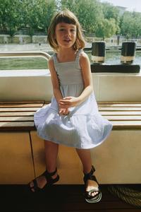 ファンシードレスワンピース 女の子 最新コレクション Zara 日本 ファンシードレスワンピース 女の子 最新コレクション Zara 日本