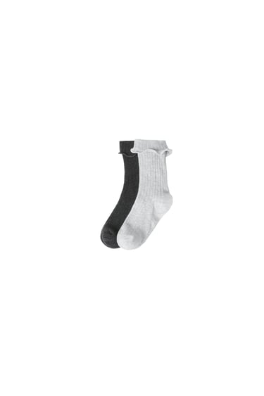 Image 0 of KIDS/ TWO-PACK OF SOCKS WITH LETTUCE-EDGE DETAIL from Zara