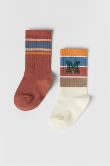 Image 0 of BABY/ TWO-PACK OF LETTER SOCKS from Zara