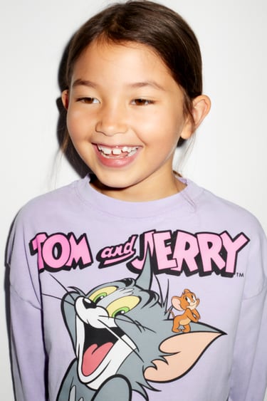 Image 0 of TOM AND JERRY © &™ WARNER BROS T-SHIRT from Zara