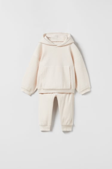 Image 0 of RIBBED TRACKSUIT from Zara