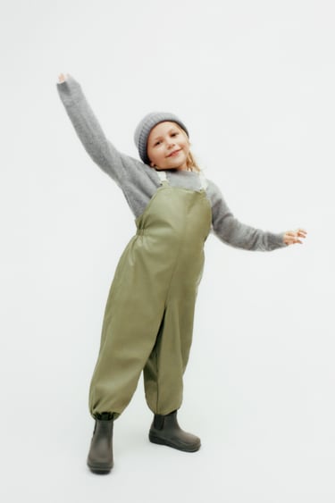 Image 0 of RUBBERISED FLEECE DUNGAREES from Zara