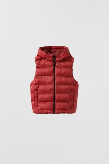 Image 0 of LIGHTWEIGHT THERMO-SEALED PUFFER GILET from Zara