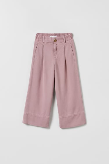 Image 0 of LOOSE-FITTING DARTED TROUSERS from Zara
